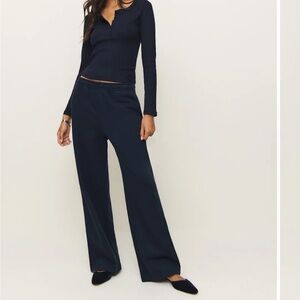 Reformation Kira Wide Leg Sweatpant Blue - Size XS